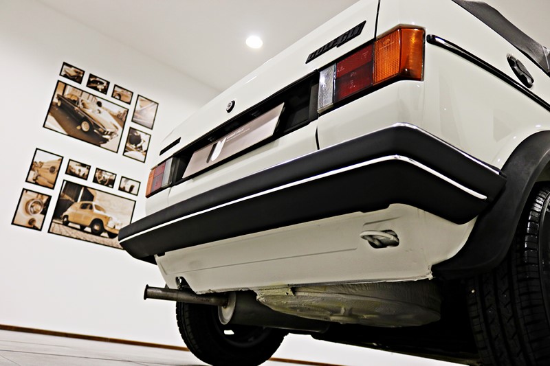 1981 VW Golf Cabriolet GLi  1.6 110HP - 102.300Kms